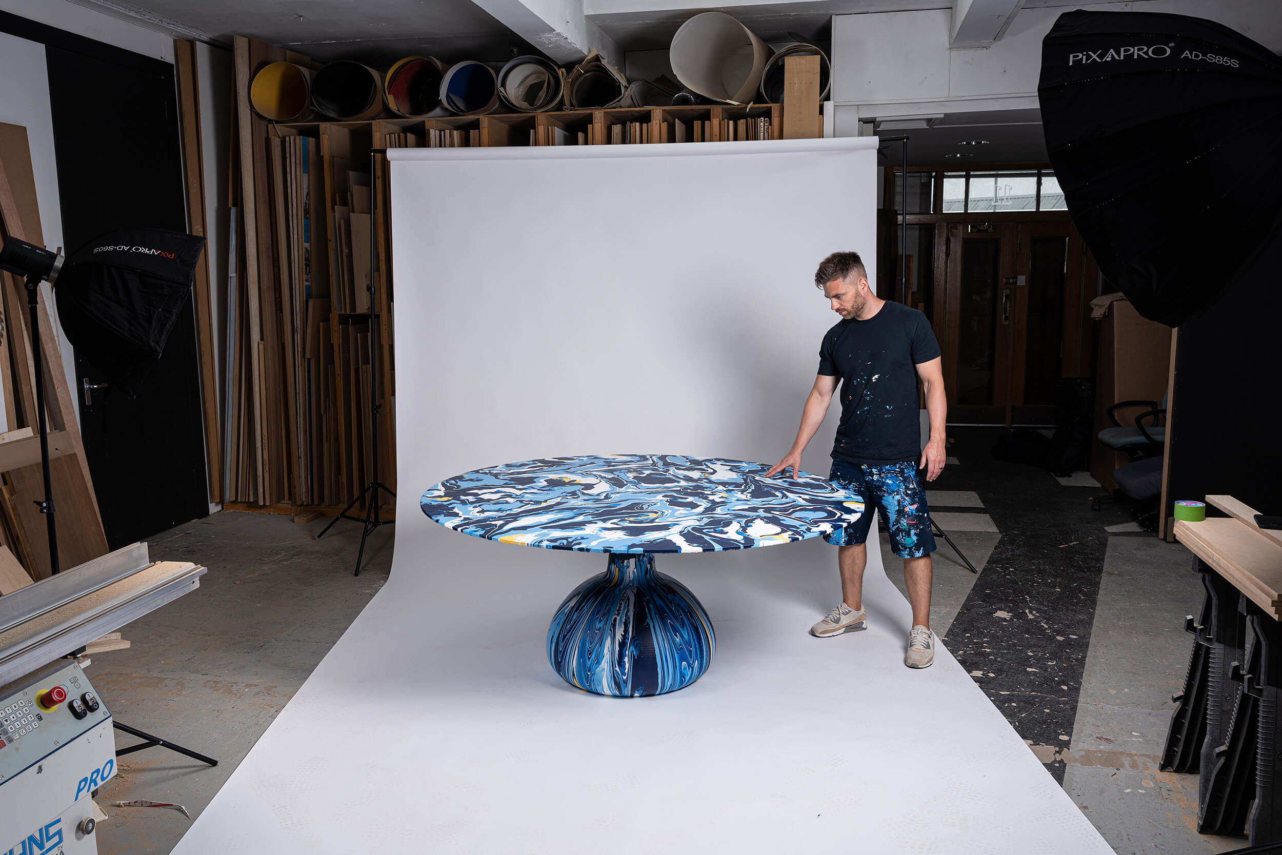 Craig Black x Tottenham Hotspur Football Club_Acrylic Fusion Tab Craig Black x Tottenham Hotspur Football Club_Fusion Table