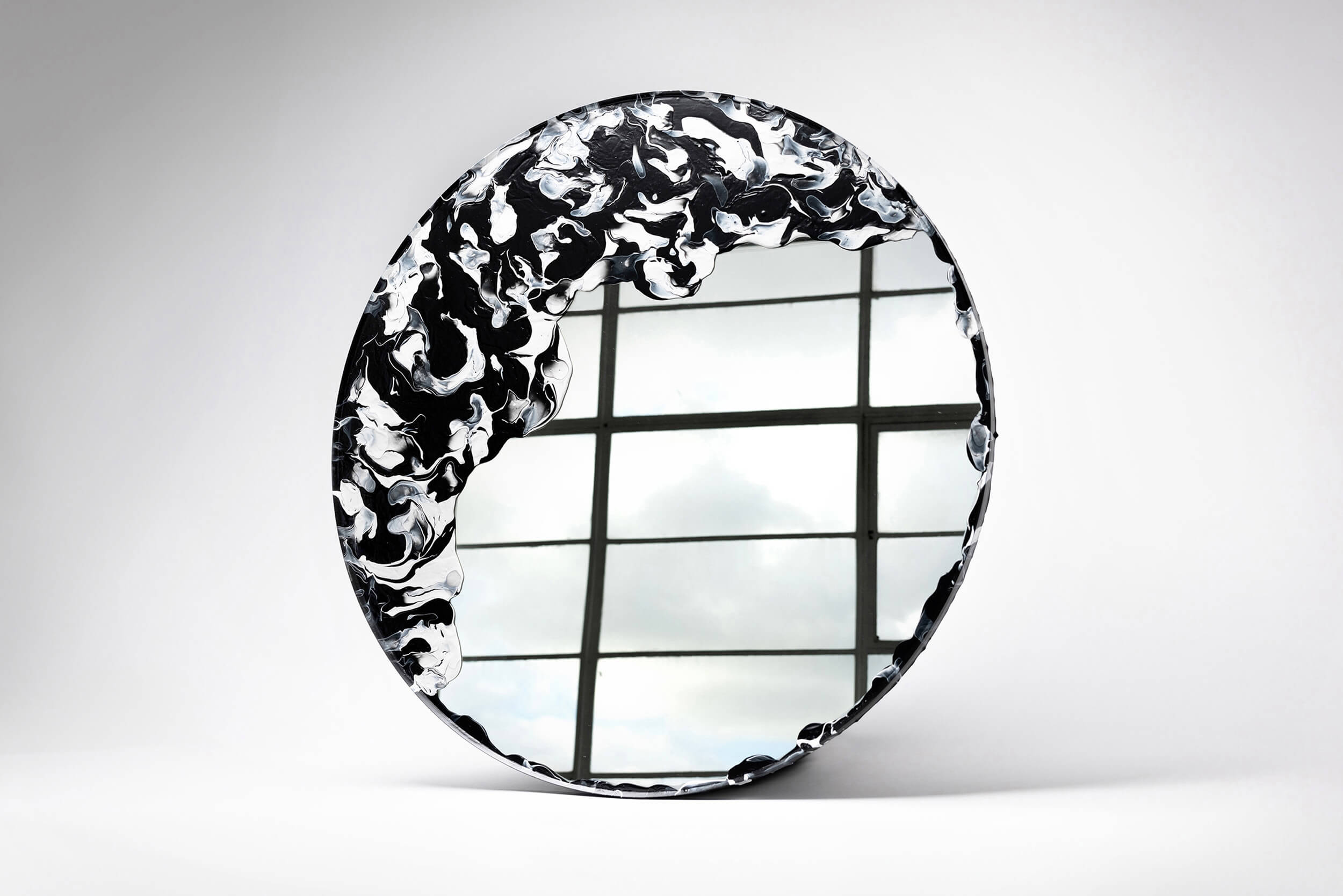 Craig Black x The Lunar Mirror_Acrylic Fusion Mirror_Interior De