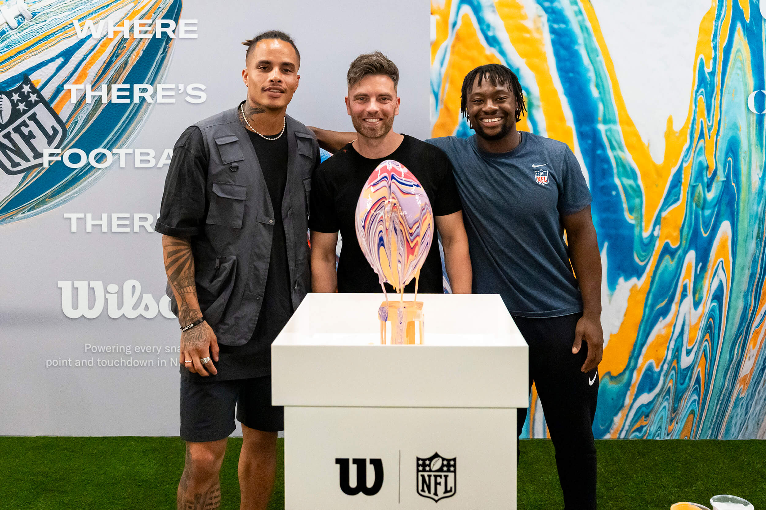 Craig Black x Wilson x NFL_Acrylic Fusion American Footballs_Jac Craig Black x Wilson x NFL_Acrylic Fusion American Footballs