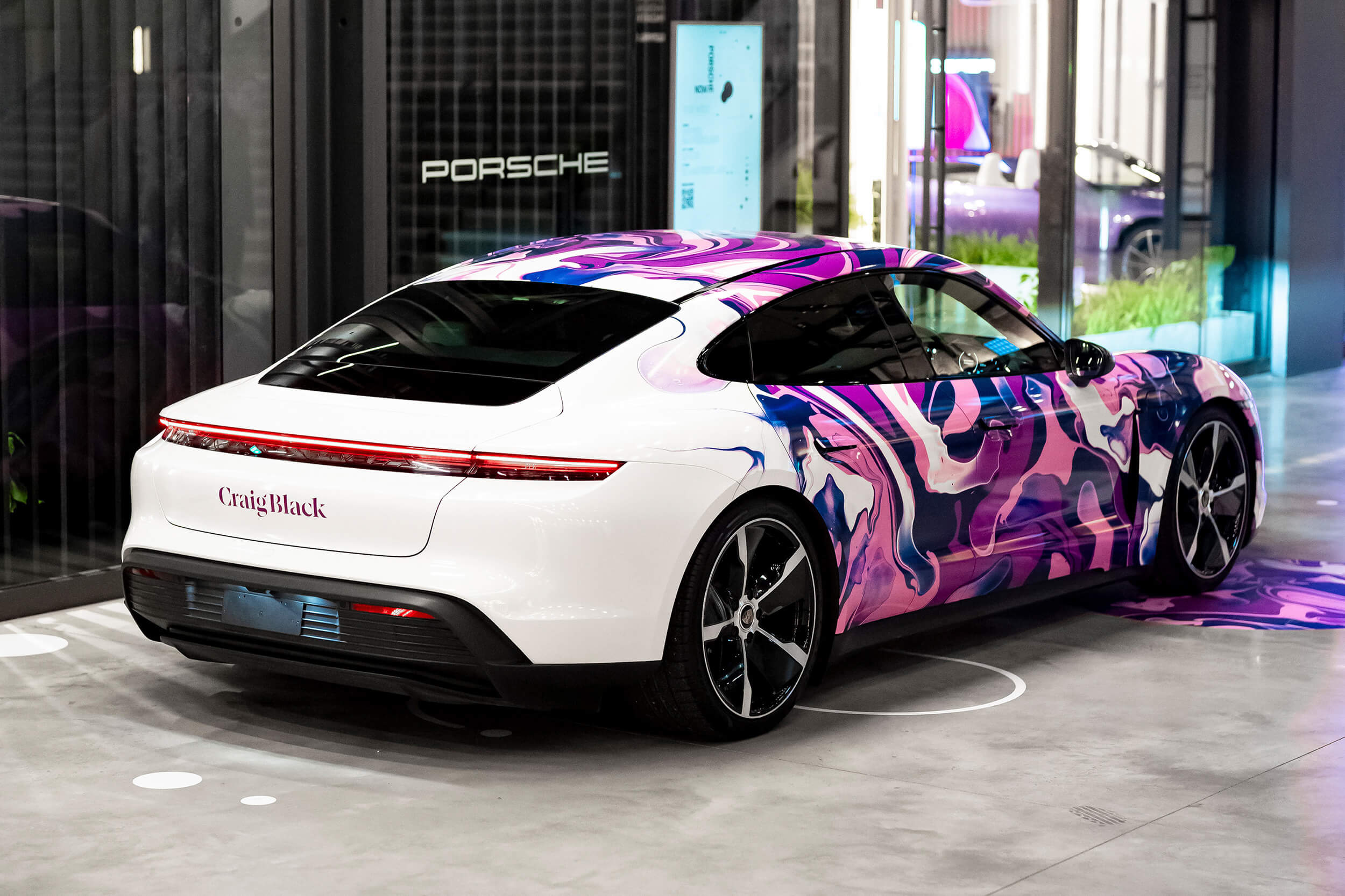 Craig Black x Porsche_Acrylic Fusion Texture_Taycan Car Craig Black x Porsche_Acrylic Fusion Texture_Taycan Car