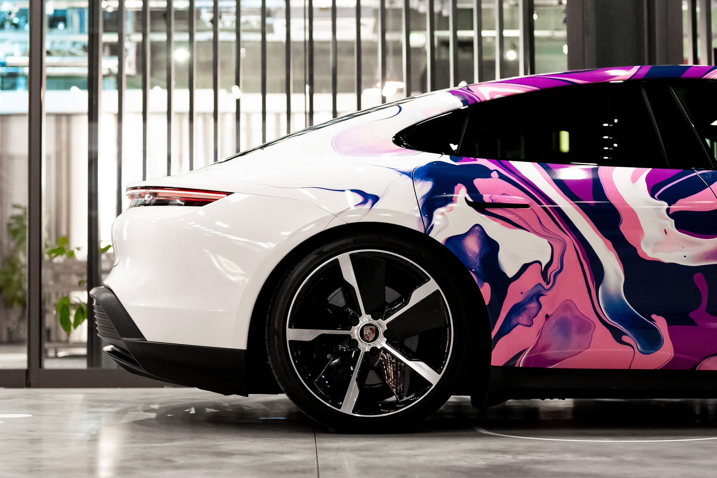 Craig Black x Porsche_Acrylic Fusion Texture_Taycan Car Craig Black x Porsche_Acrylic Fusion Texture_Taycan Car