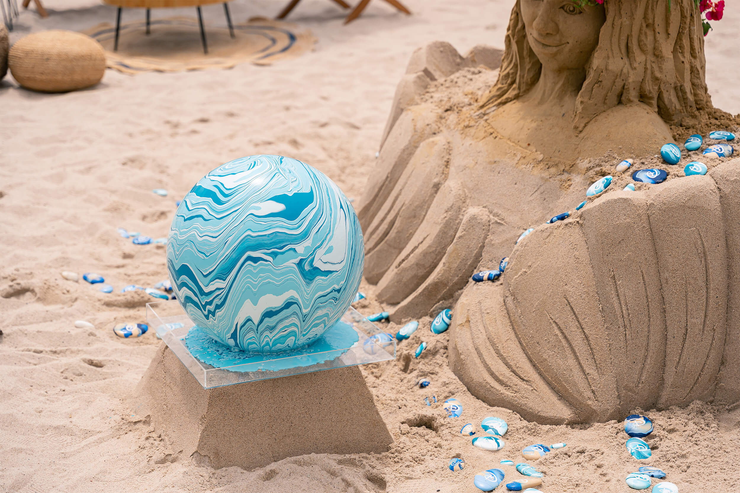 Craig Black x Disney – 2Heads Collaboration | Cannes Lions Fes Craig Black x Disney – 2Heads Collaboration | Cannes Lions
